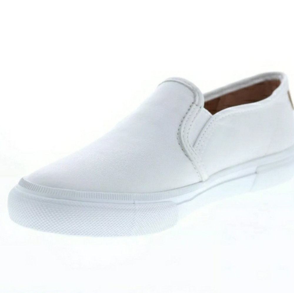 NIB Frye Gia White Leather Slip-ons!